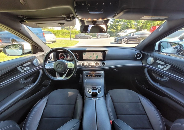 Mercedes-Benz Klasa E cena 179900 przebieg: 66519, rok produkcji 2019 z Kraków małe 436